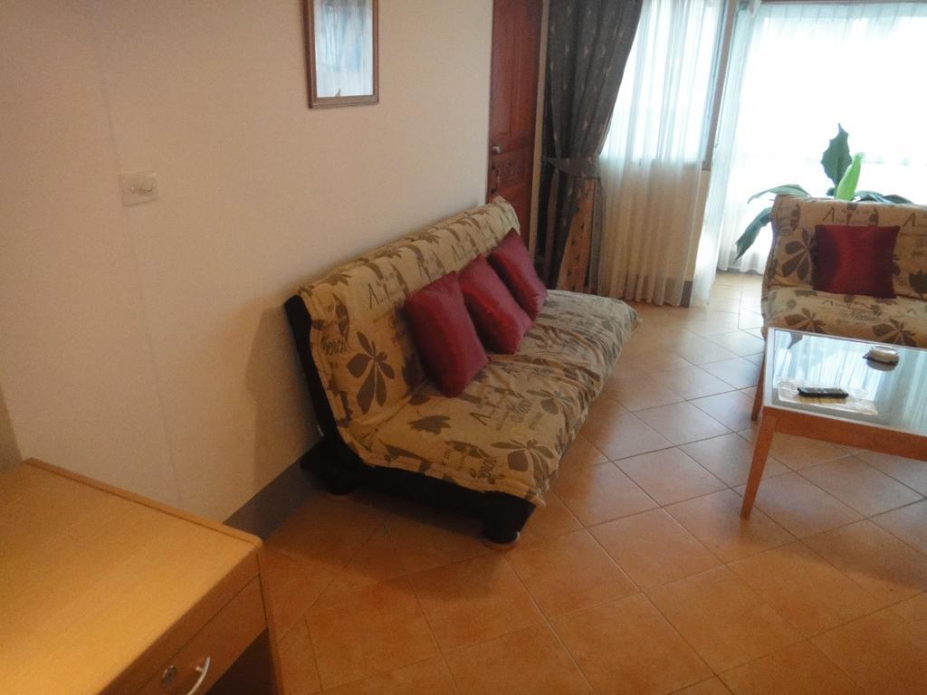 Patong Aquarius Gay Guesthouse & Sauna חדר תמונה