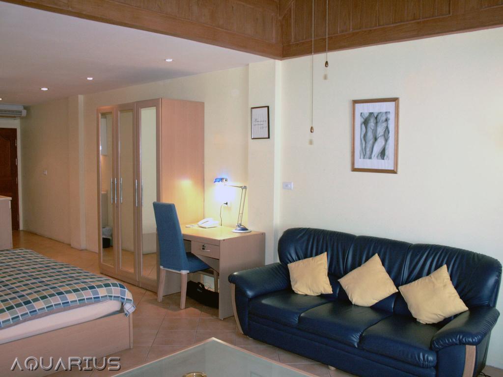 Patong Aquarius Gay Guesthouse & Sauna מראה חיצוני תמונה
